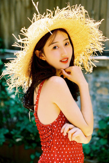 客厅乱H伦亲女小说